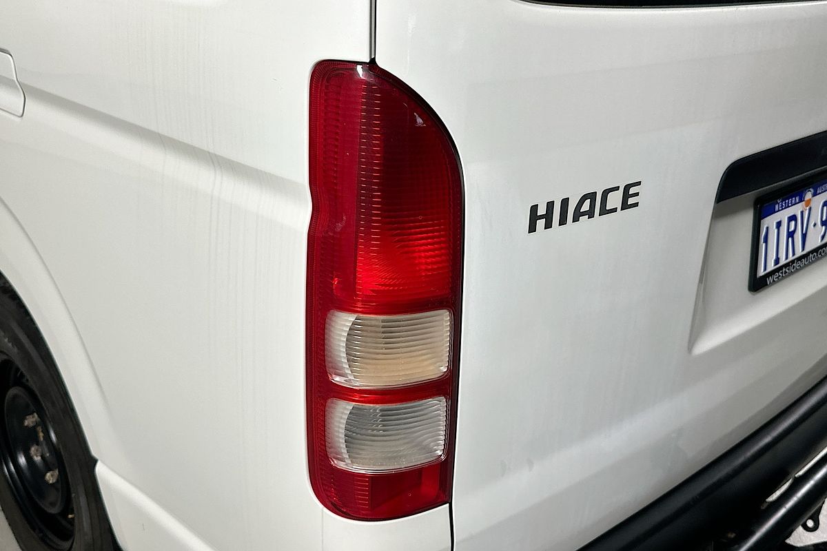 2018 Toyota HIACE COMMUTER (12 SEATS) KDH223R MY16 ELWB High Roof