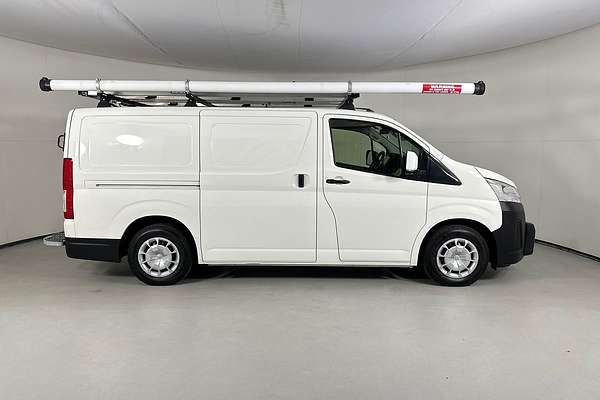 2020 Toyota HIACE LWB GDH300R LWB