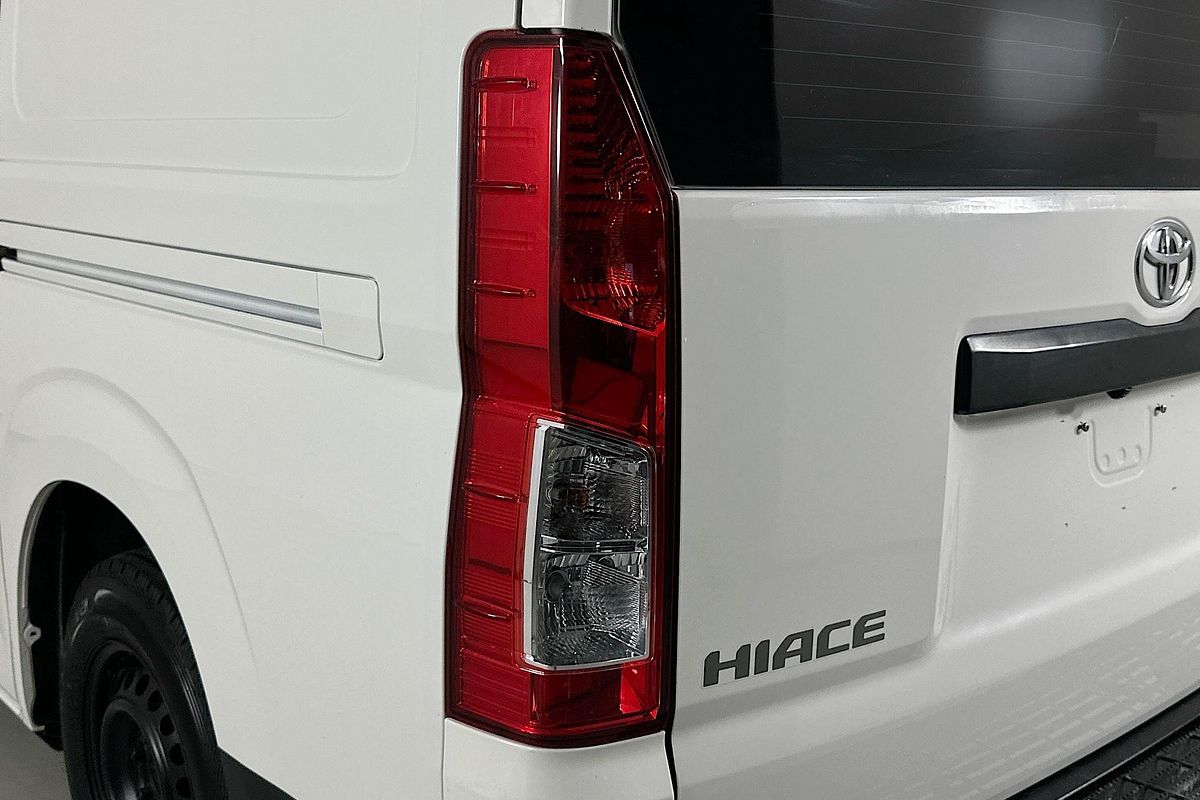 2020 Toyota HIACE LWB GRH300R LWB