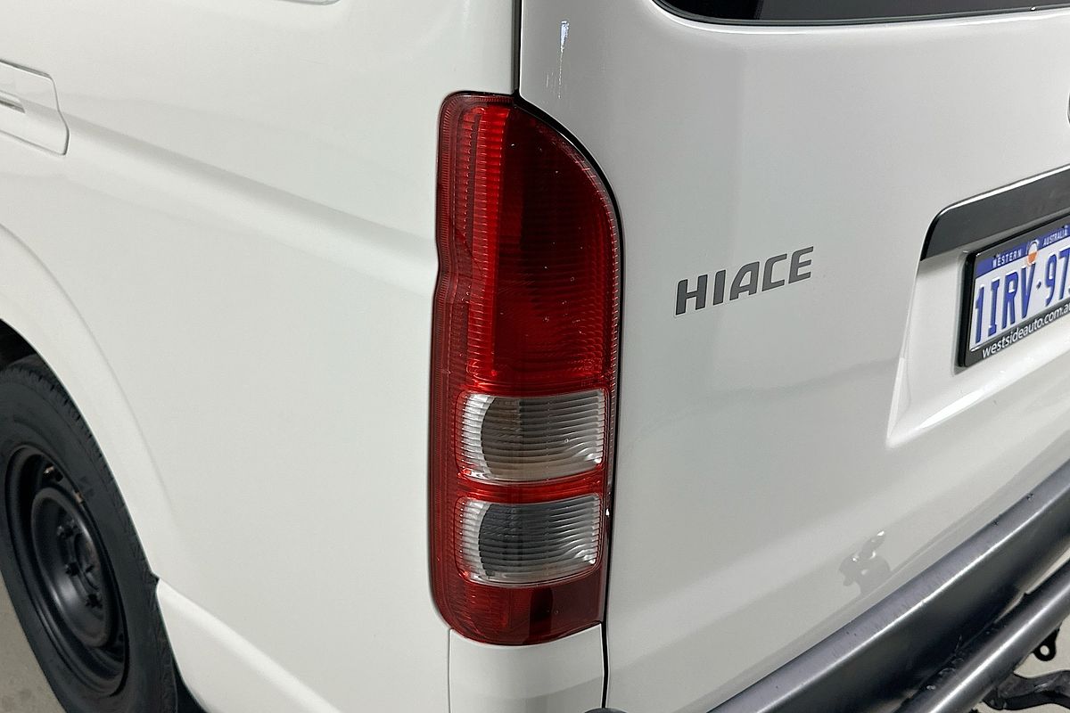 2018 Toyota HIACE COMMUTER KDH223R MY16