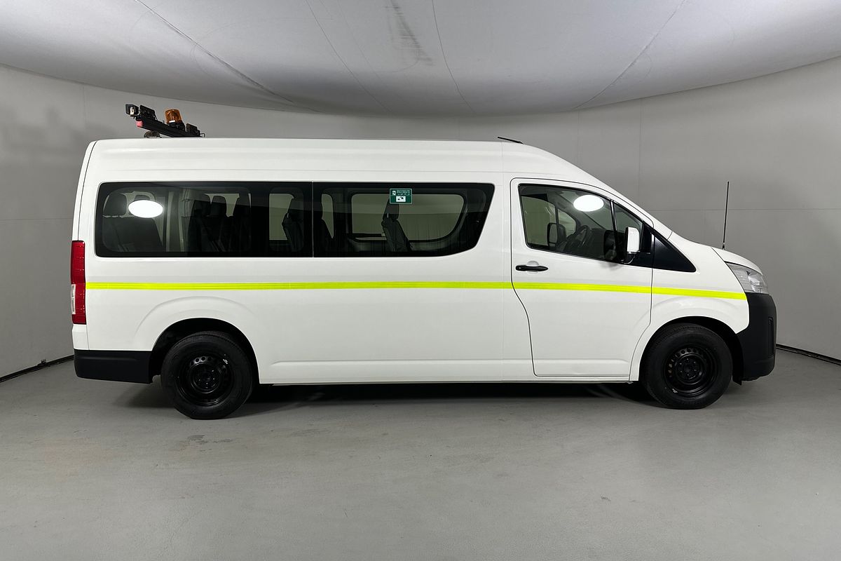2020 Toyota HIACE Commuter GDH322R
