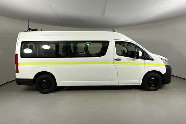 2021 Toyota HIACE SLWB COMMUTER (12 SEATS) GDH322R