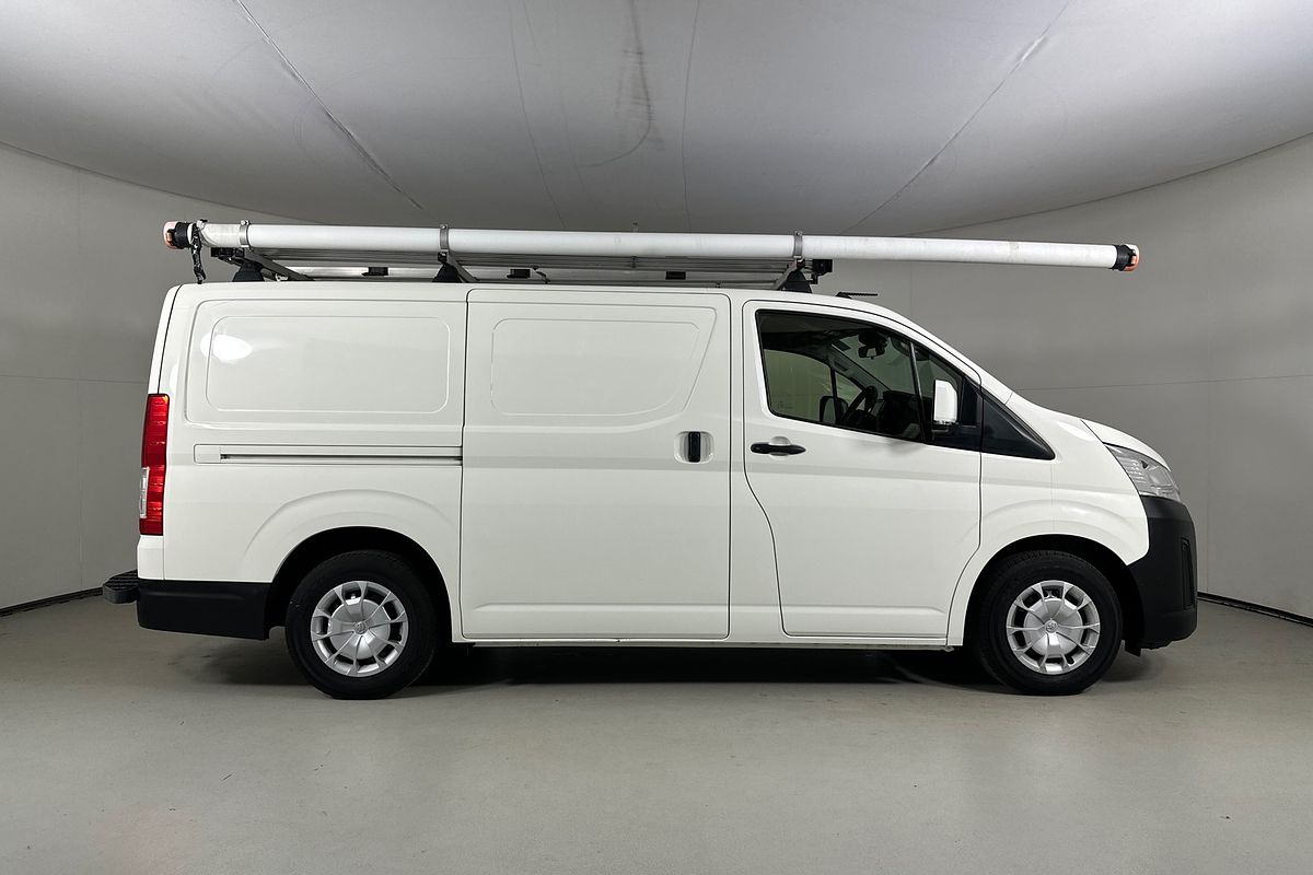 2019 Toyota HIACE LWB GDH300R LWB