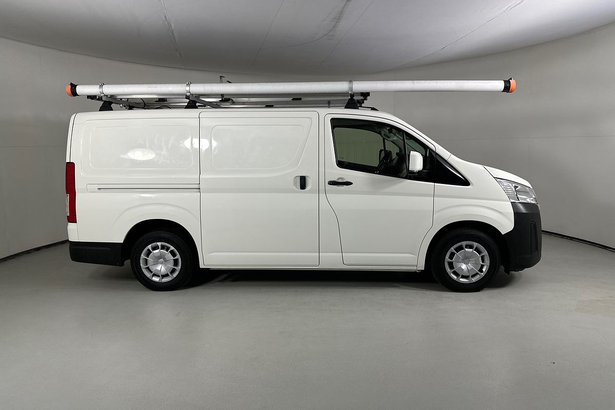 2019 Toyota HIACE LWB GDH300R LWB