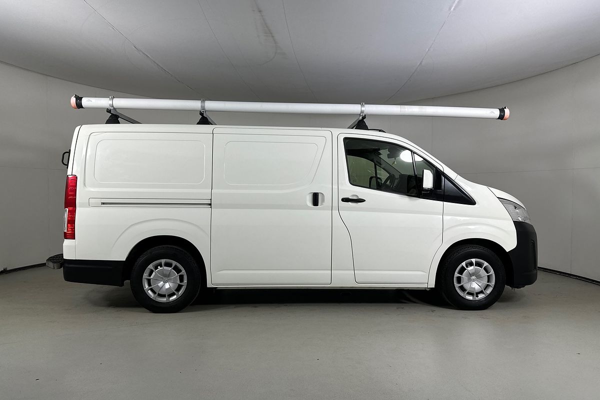 2019 Toyota HIACE LWB GDH300R LWB