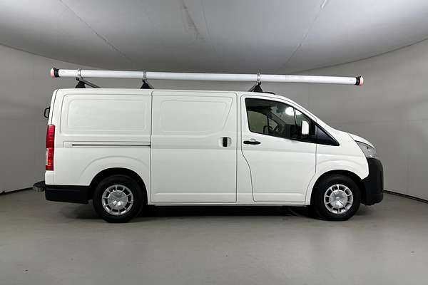 2019 Toyota HIACE LWB GDH300R LWB