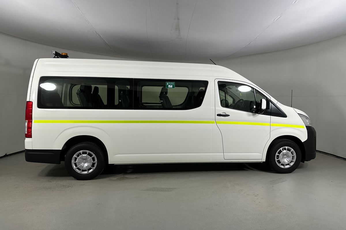 2025 Toyota Hiace SLWB COMMUTER (12 SEATS) GDH322R