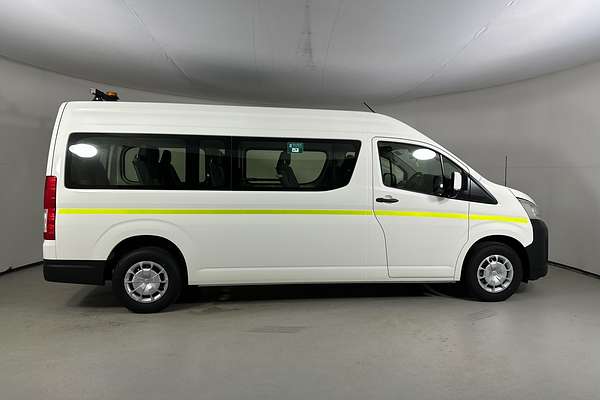 2025 Toyota Hiace SLWB COMMUTER (12 SEATS) GDH322R