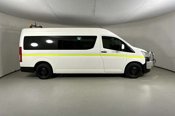 2024 Toyota Hiace SLWB COMMUTER (12 SEATS) GDH322R