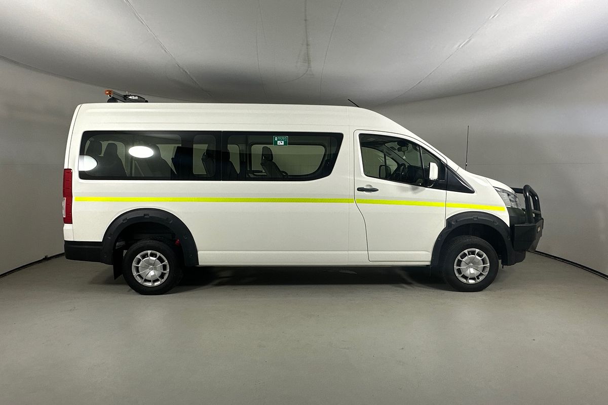 2022 Toyota Hiace SLWB COMMUTER (12 SEATS) GDH322R