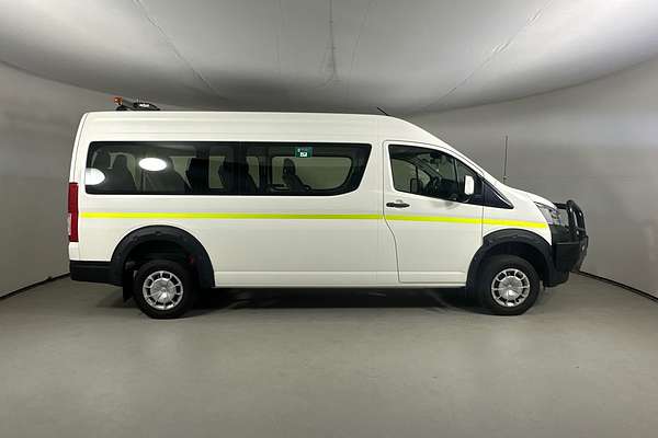 2022 Toyota Hiace SLWB COMMUTER (12 SEATS) GDH322R