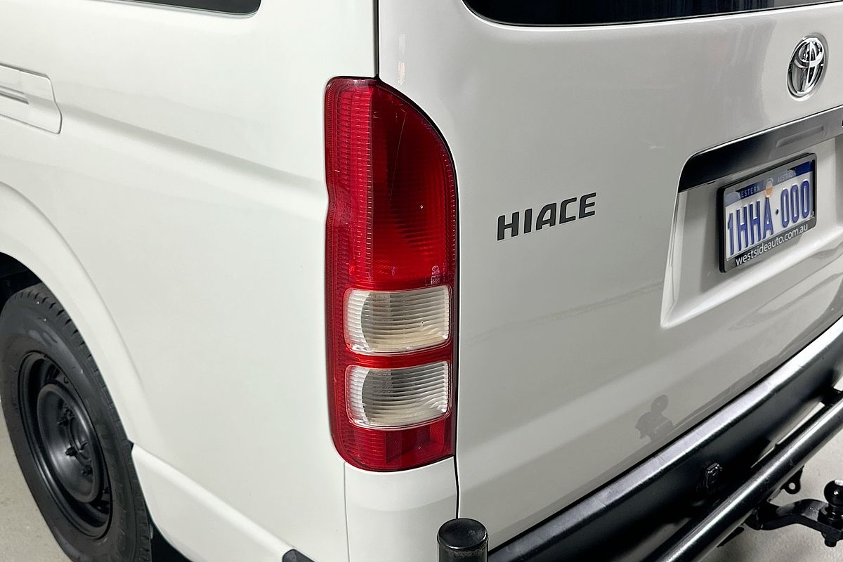2018 Toyota Hiace COMMUTER (12 SEATS) KDH223R MY16