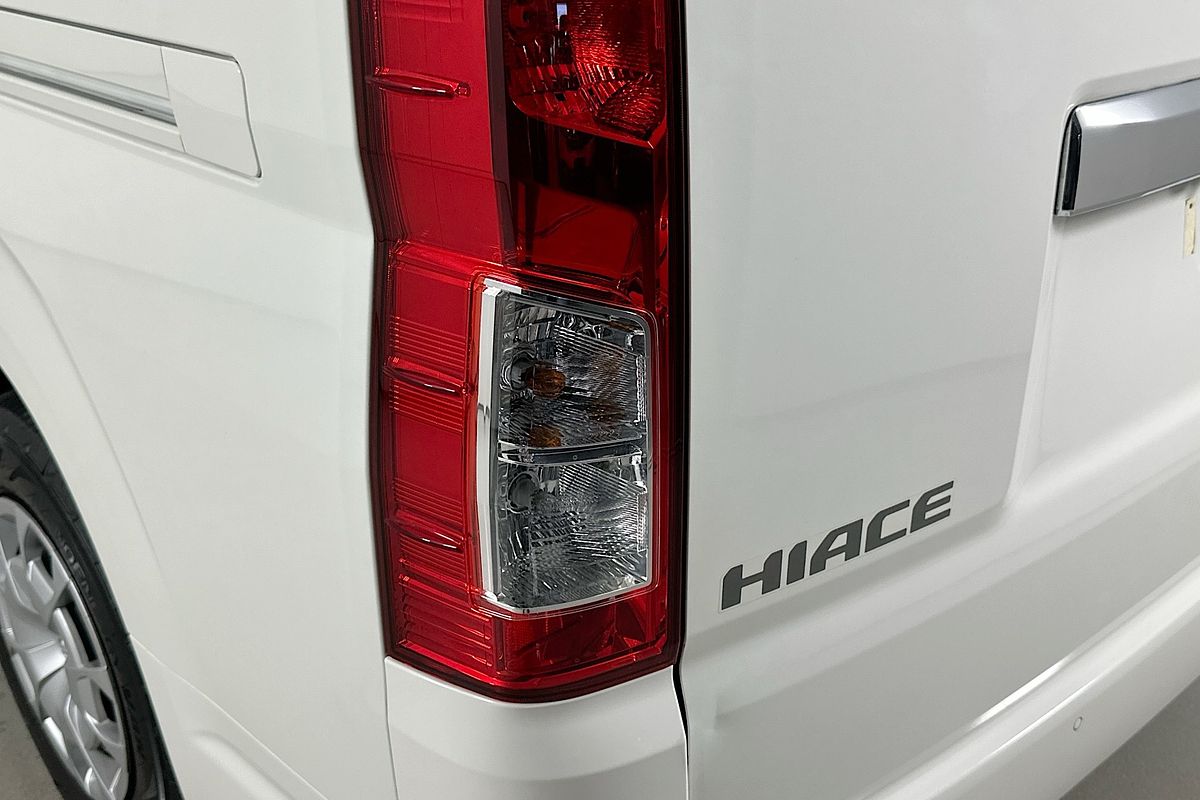 2021 Toyota HIACE LWB (5 SEATS) GDH300R LWB