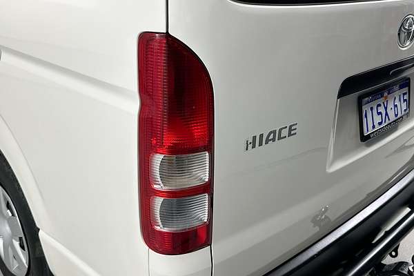 2018 Toyota Hiace COMMUTER (12 SEATS) KDH223R MY16