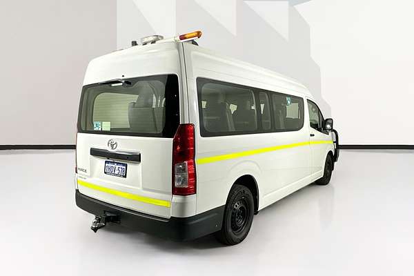 2022 Toyota Hiace Commuter GDH322R