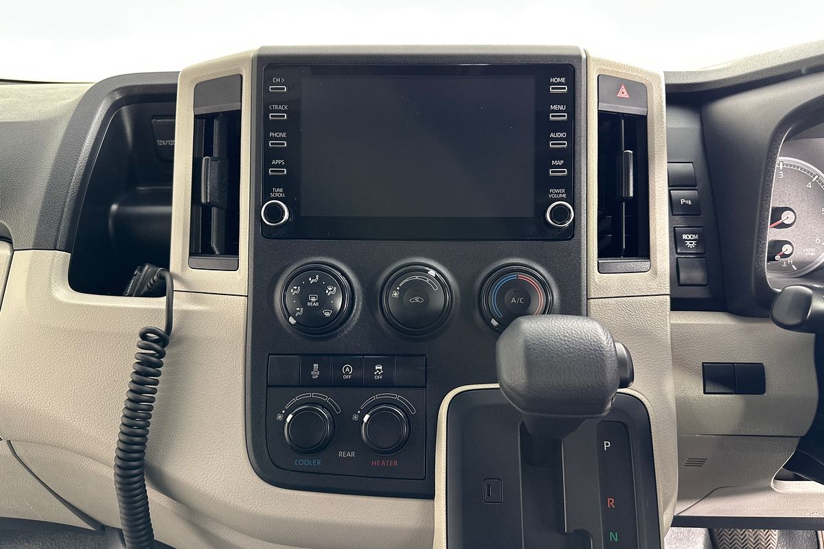 2021 Toyota HIACE SLWB COMMUTER (12 SEATS) GDH322R