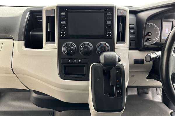2019 Toyota HIACE LWB GDH300R LWB
