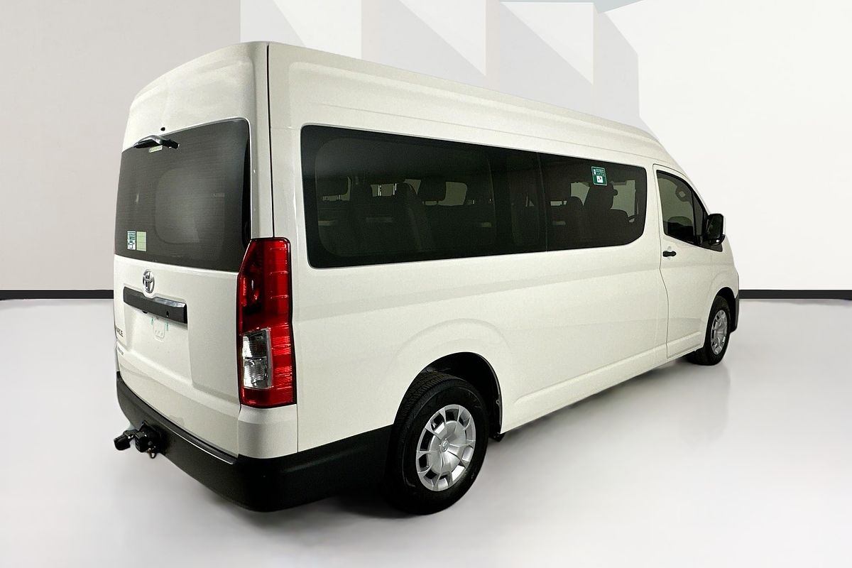 2021 Toyota HIACE SLWB COMMUTER (12 SEATS) GDH322R