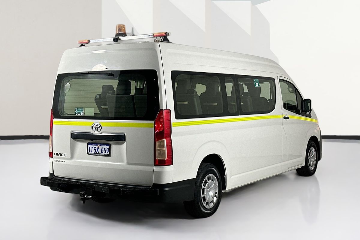 2021 Toyota Hiace SLWB COMMUTER (12 SEATS) GDH322R