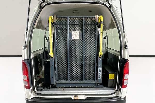 2010 Toyota Hiace COMMUTER KDH223R MY11 UPGRADE