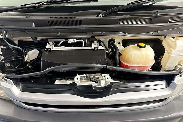 2010 Toyota Hiace COMMUTER KDH223R MY11 UPGRADE