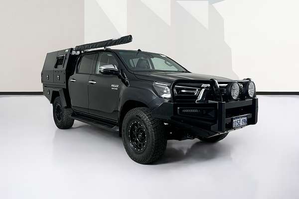 2021 Toyota HILUX SR5 (4x4) GUN126R FACELIFT 4X4