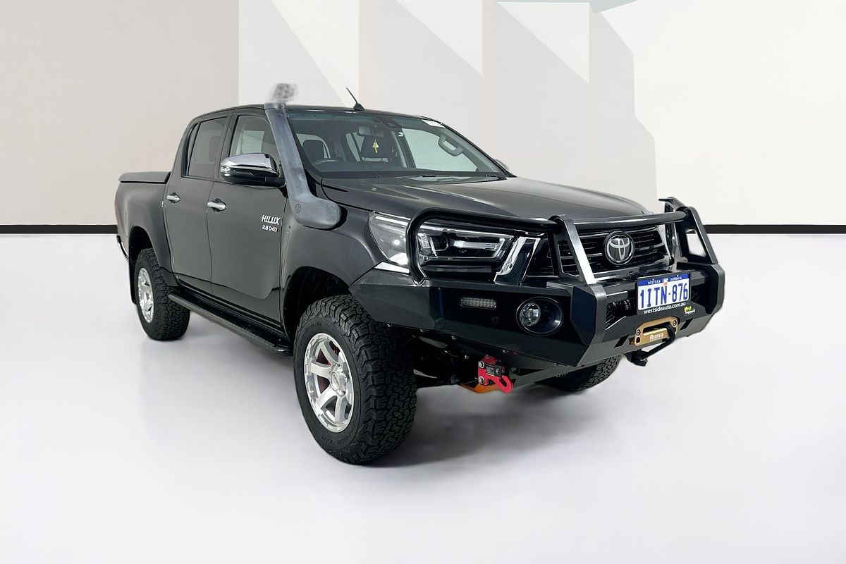 2021 Toyota HILUX SR5 (4x4) GUN126R 4X4