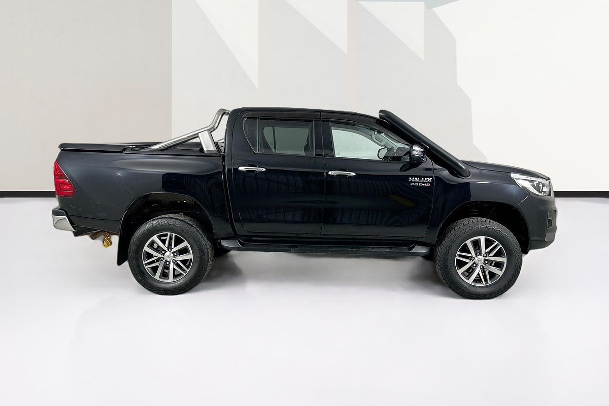 2018 Toyota HILUX SR5 (4x4) GUN126R MY17 4X4
