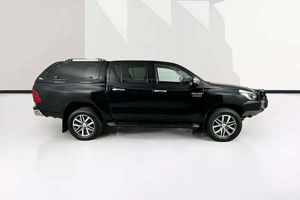 2018 Toyota HILUX SR5 (4x4) GUN126R MY17 4X4