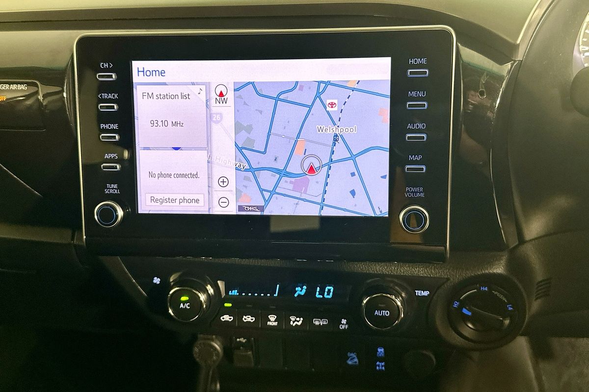 2021 Toyota HILUX SR5 (4x4) GUN126R 4X4