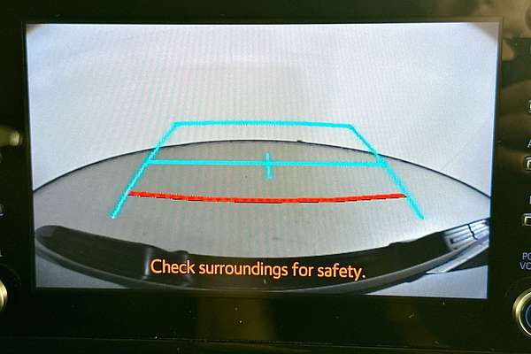 2021 Toyota HILUX SR5 (4x4) GUN126R 4X4