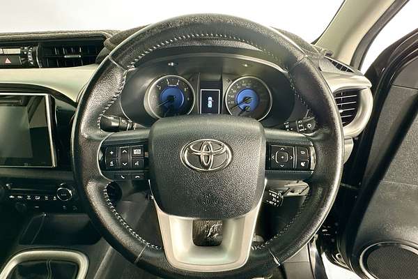 2018 Toyota HILUX SR5 (4x4) GUN126R MY17 4X4