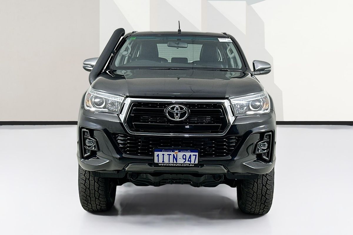 2018 Toyota HILUX SR5 (4x4) GUN126R MY17 4X4