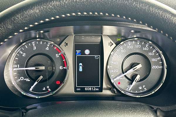 2021 Toyota HILUX SR5 (4x4) GUN126R 4X4