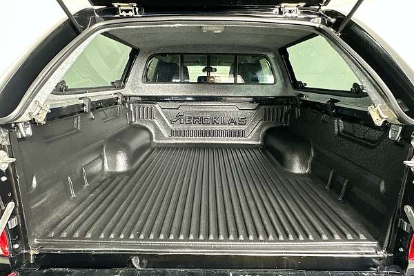 2018 Toyota HILUX SR5 (4x4) GUN126R MY17 4X4
