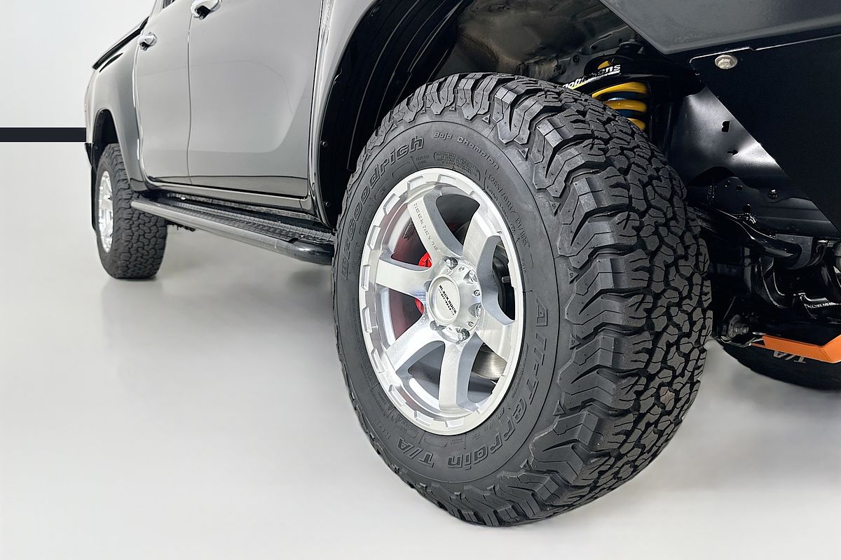 2021 Toyota HILUX SR5 (4x4) GUN126R 4X4