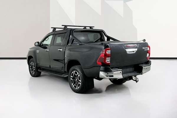 2022 Toyota HILUX SR5 (4x4) GUN126R 4X4
