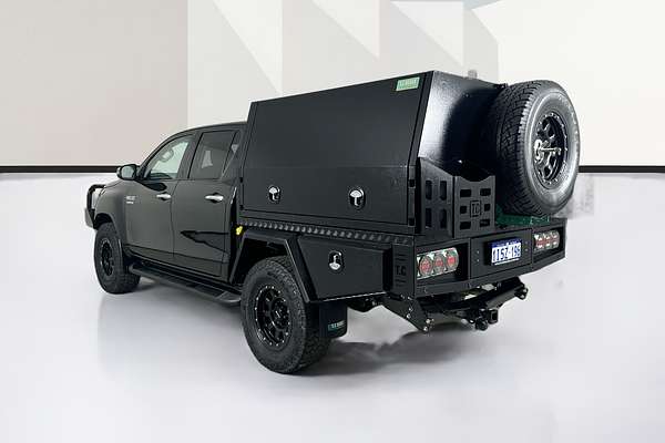 2021 Toyota HILUX SR5 (4x4) GUN126R FACELIFT 4X4