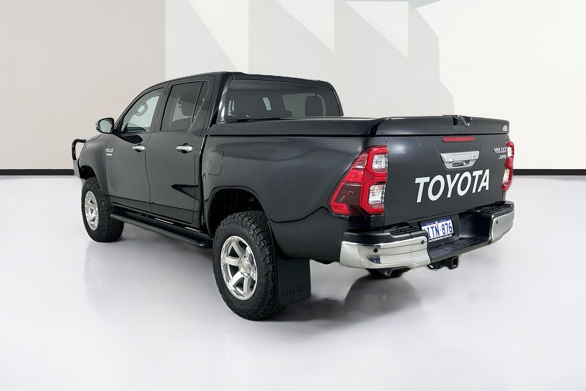 2021 Toyota HILUX SR5 (4x4) GUN126R 4X4