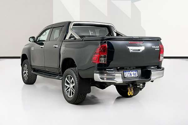 2018 Toyota HILUX SR5 (4x4) GUN126R MY17 4X4