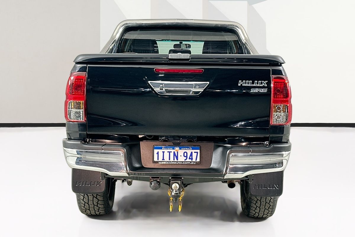 2018 Toyota HILUX SR5 (4x4) GUN126R MY17 4X4