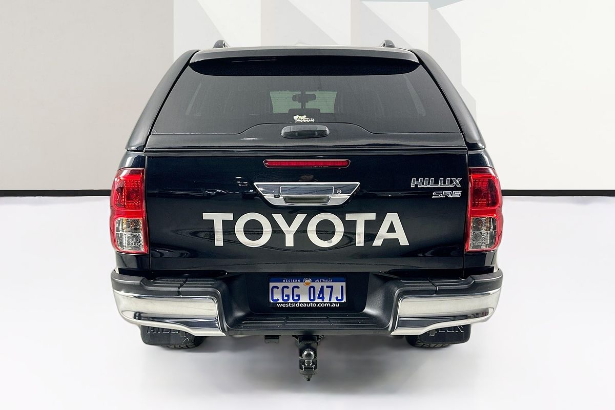 2018 Toyota HILUX SR5 (4x4) GUN126R MY17 4X4