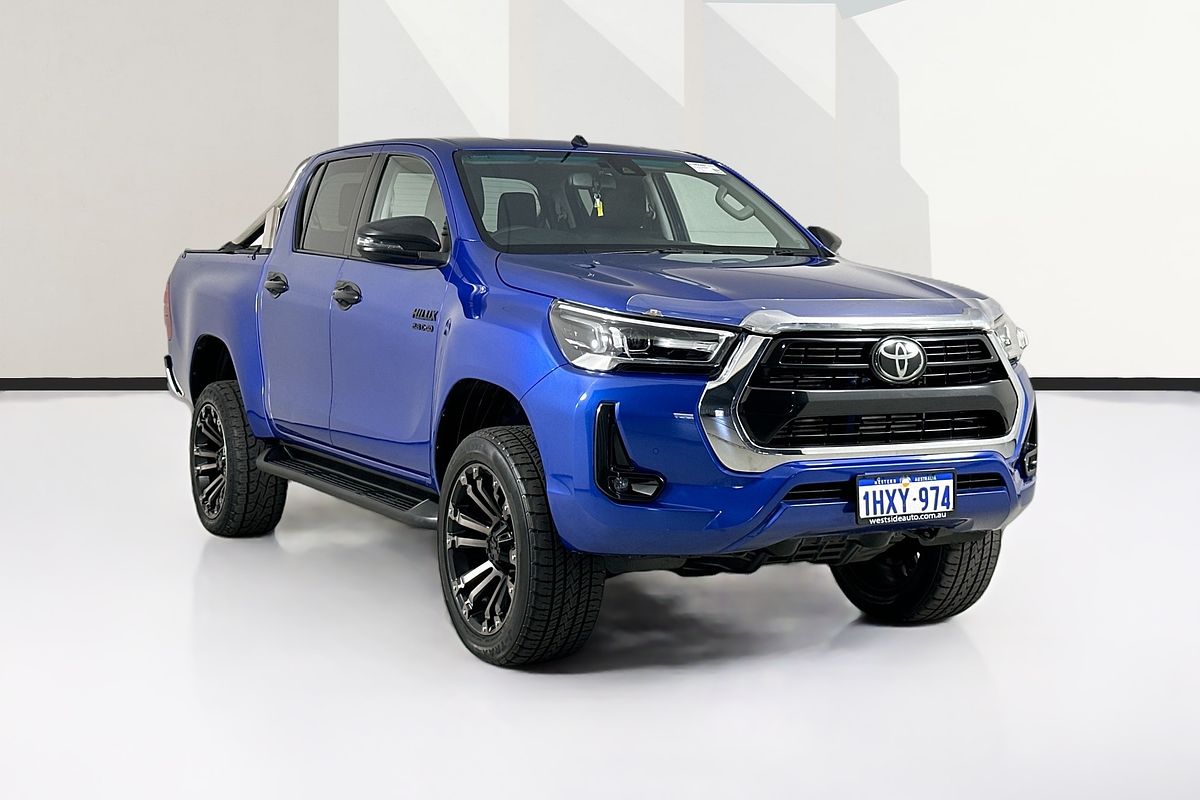 2020 Toyota HILUX SR5 (4x4) GUN126R FACELIFT 4X4