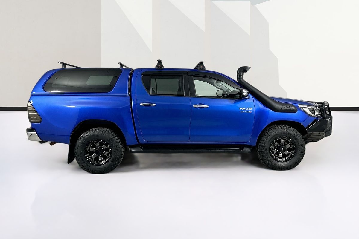 2017 Toyota HILUX SR5 (4x4) GUN126R 4X4