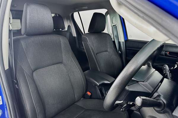 2020 Toyota Hilux SR GUN126R 4X4