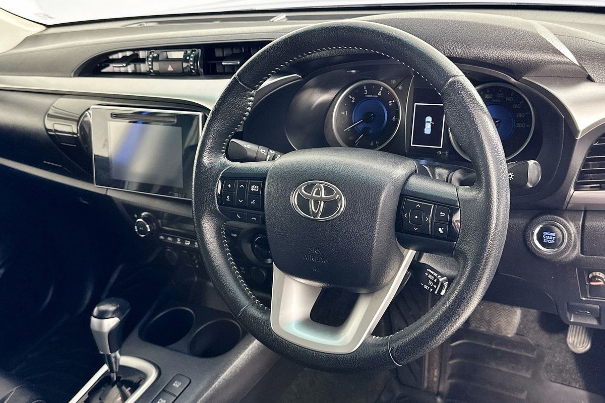 2019 Toyota HILUX SR5 (4x4) GUN126R MY19 4X4