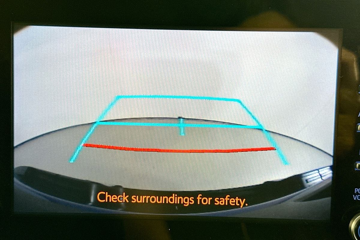 2020 Toyota HILUX SR5 (4x4) GUN126R FACELIFT 4X4