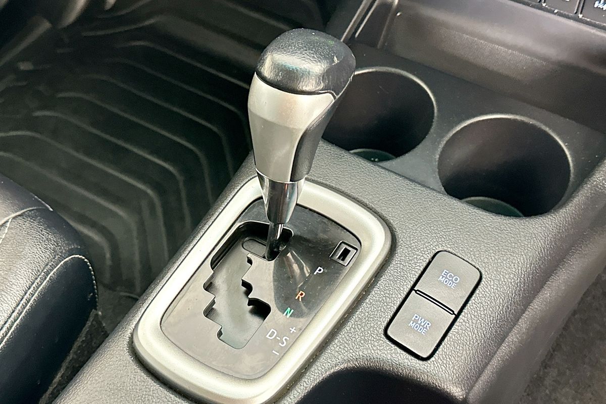 2019 Toyota HILUX SR5 (4x4) GUN126R MY19 4X4