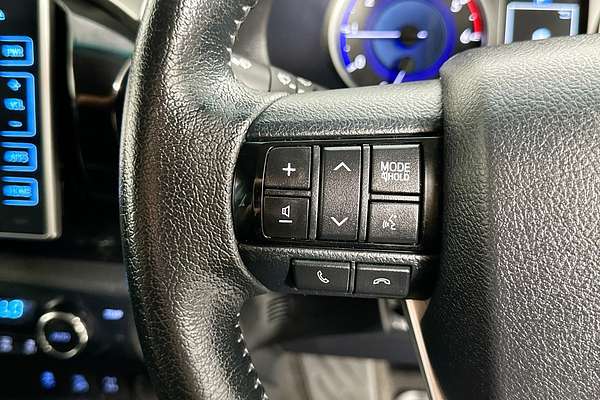 2019 Toyota HILUX SR5 (4x4) GUN126R MY19 4X4