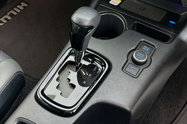 2024 Toyota HILUX Rogue 48V GUN126R 4X4